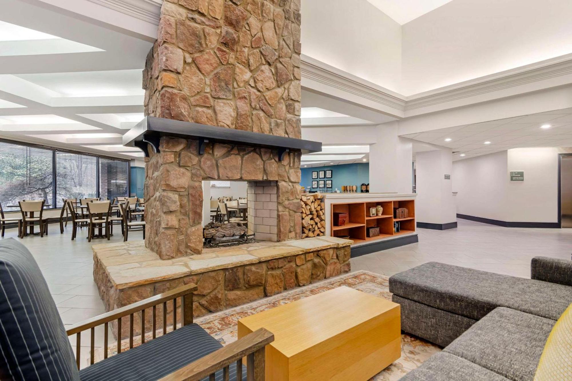 Country Inn & Suites By Radisson, Atlanta Galleria-Ballpark, Ga Smyrna Exterior foto